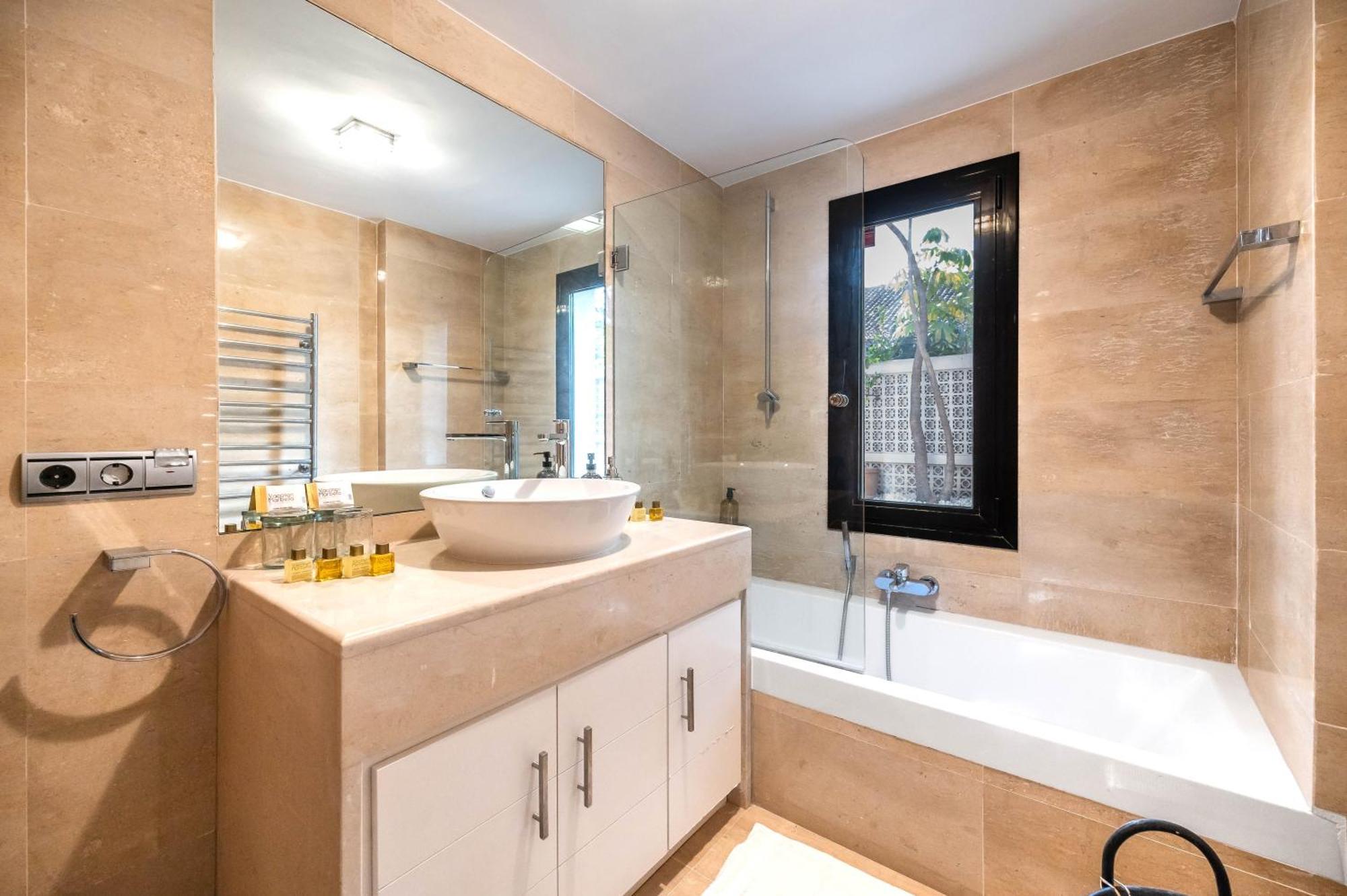 Vacation Marbella I Villa La Cabane, Prestige, Heated Pool, 300M To The Beach المظهر الخارجي الصورة
